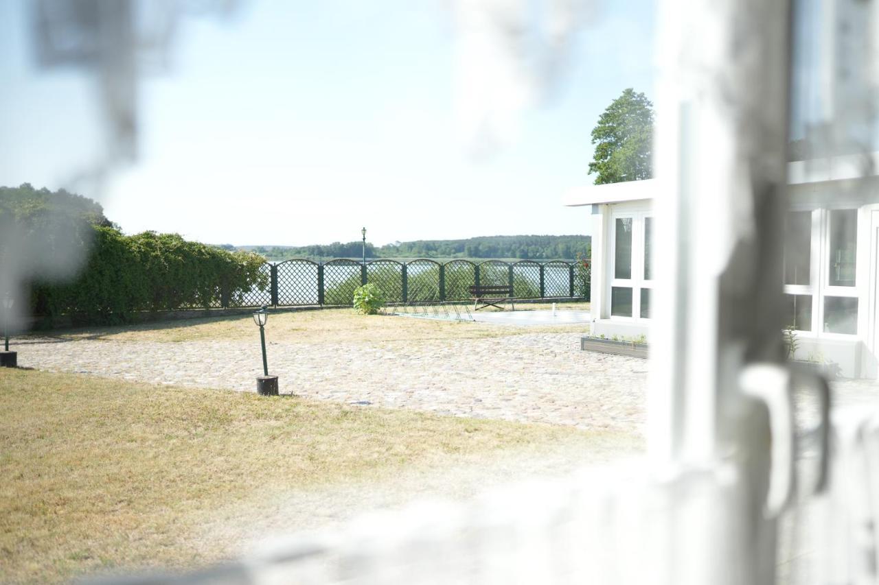 Black Tiger Seaside - Ferienwohnungen Direkt Am See Garden Luaran gambar